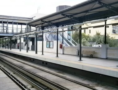 Τραγικό συμβάν στην Καλλιθέα: Άνδρας έπεσε στις ράγες του ΗΣΑΠ και χτυπήθηκε από συρμό!